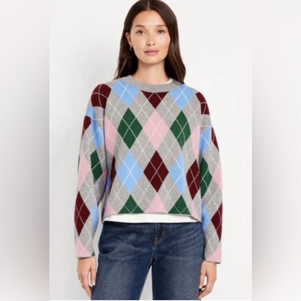 Old Navy Argyle Crewneck Sweater